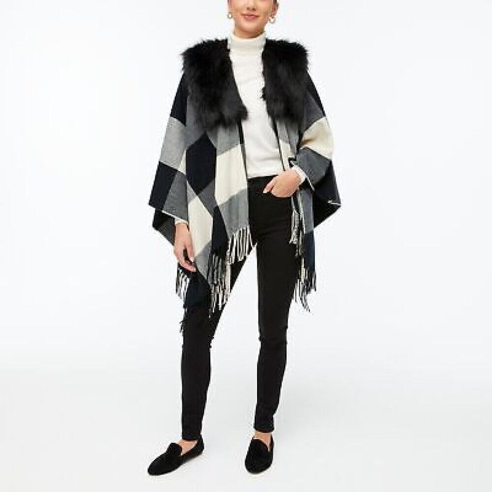 NEW J. Crew Faux Fur Cape Scarf Black Ivory Buffalo Plaid AG527 One Size